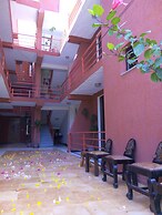 Zan-Seyoum Hotel