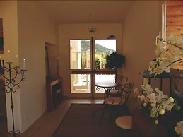 Hotel Lilium Maris