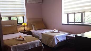 Ozkavak Hotel Kaleici