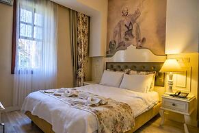 Ozkavak Hotel Kaleici