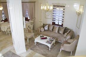 Ozkavak Hotel Kaleici