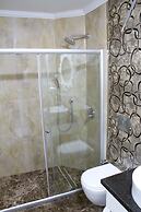 Ozkavak Hotel Kaleici