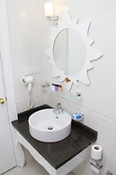 Ozkavak Hotel Kaleici