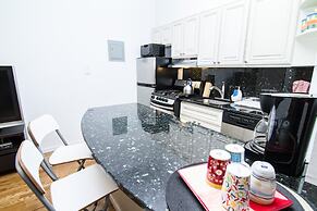 Superior Gramercy Apartments