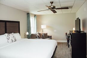 Country Squire Inn and Suites
