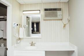 Country Squire Inn and Suites