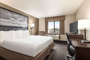 Super 8 by Wyndham Lincoln North