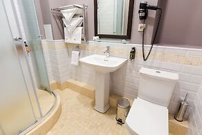 MIRROS Hotel Suzdal