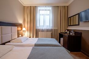 MIRROS Hotel Suzdal