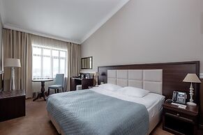 MIRROS Hotel Suzdal
