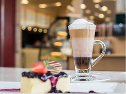 Best Western Plus Wanda Grand Hotel