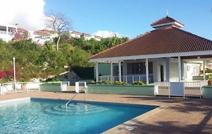 The Cabin at Long Mountain Country Club