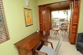 The Cabin at Long Mountain Country Club