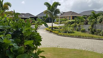 Ocho Rios Villa at Coolshade IV