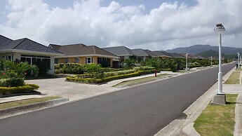 Ocho Rios Villa at Coolshade IV