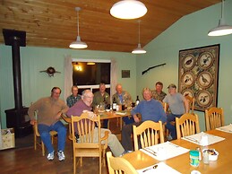 Kaska Goose Lodge - All Inclusive