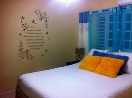 Oakland Guest Apartments