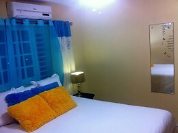 Oakland Guest Apartments