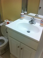 Oakland Guest Apartments