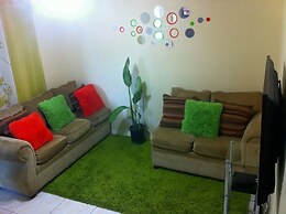 Oakland Guest Apartments