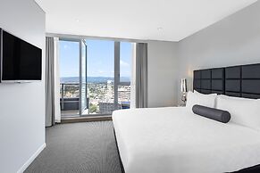 Meriton Suites Broadbeach, Gold Coast