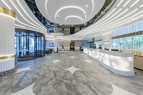 Meriton Suites Broadbeach, Gold Coast