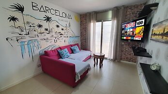 Attic Terrace BBQ, Airport-Barcelona, cerca Playas Castelldefels