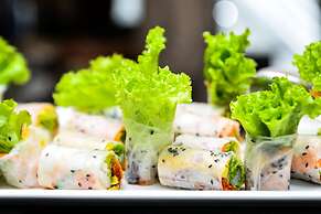 Paradise Elegance Cruise