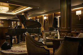 Paradise Elegance Cruise