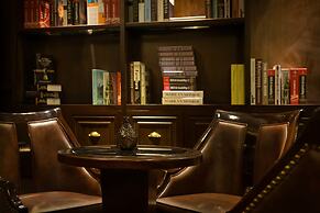 Paradise Elegance Cruise