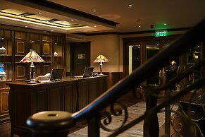 Paradise Elegance Cruise