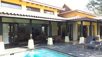 Zimbali Condo