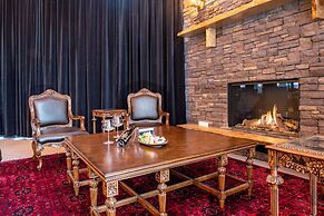 Grand Harilton Hotel