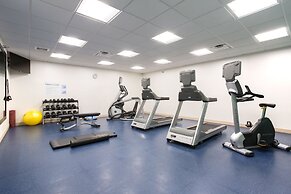 Holiday Inn Express and Suites Lincoln I - 80 by IHG