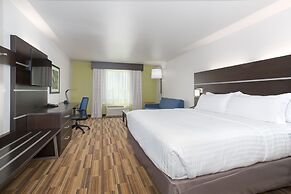 Holiday Inn Express and Suites Lincoln I - 80 by IHG