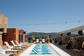 Archer Hotel Napa