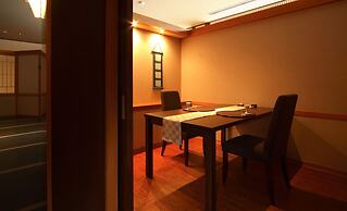 Tenku Kaiyu no Yado Suehiro