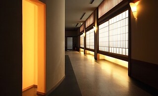 Tenku Kaiyu no Yado Suehiro