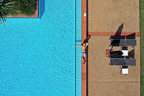 Charlesworth Bay Beach Resort