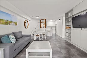 Charlesworth Bay Beach Resort