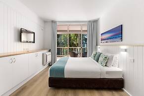 Charlesworth Bay Beach Resort