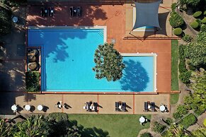 Charlesworth Bay Beach Resort