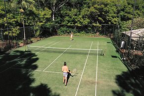 Charlesworth Bay Beach Resort