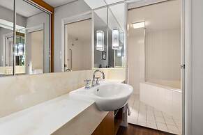 Charlesworth Bay Beach Resort