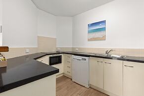 Charlesworth Bay Beach Resort