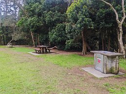 Charlesworth Bay Beach Resort