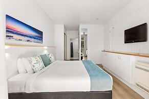 Charlesworth Bay Beach Resort