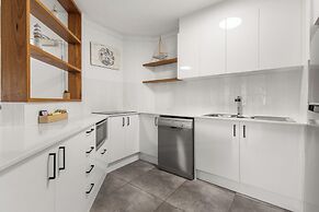 Charlesworth Bay Beach Resort