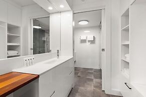 Charlesworth Bay Beach Resort