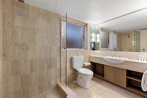 Charlesworth Bay Beach Resort